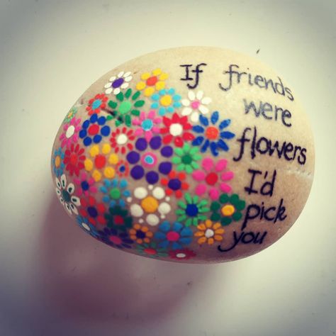 #joyrocksireland  #kindnessrocks  #thekindnessrocksproject  #friendship Kindness Garden, Friendship Rocks, Rock Sayings, Colored Rocks, Junk Modelling, Summer Rocks, Friendship Art, Spiritual Pictures, Inspirational Rocks