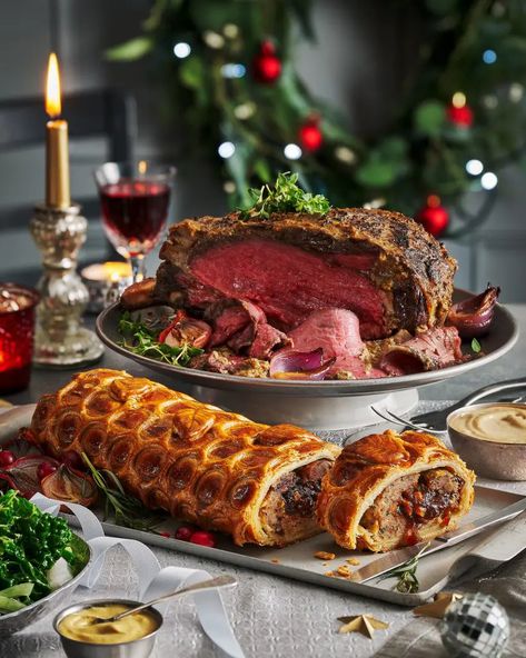 Food Photography - Food Photographer Gareth Morgans Photography Beef Wellington Christmas, Christmas Wellington, Christmas Food Photography Ideas, Christmas Menu Photography, Festive Food Photography Styling, Xmas Food Photography, Holiday Food Photography Styling, Winter Food Photography, Festive Food Photography