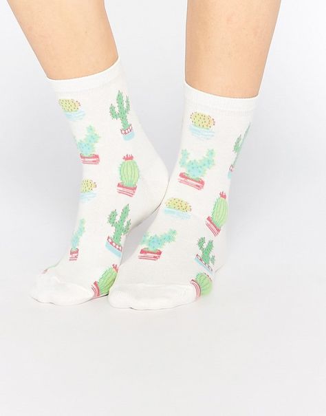 ✧i t z a d d y h e r e☾ Cactus Socks, Crazy Socks, Cute Socks, Happy Socks, Socks And Tights, Cool Socks, Ladies Dress Design, Socks And Hosiery, Ankle Socks