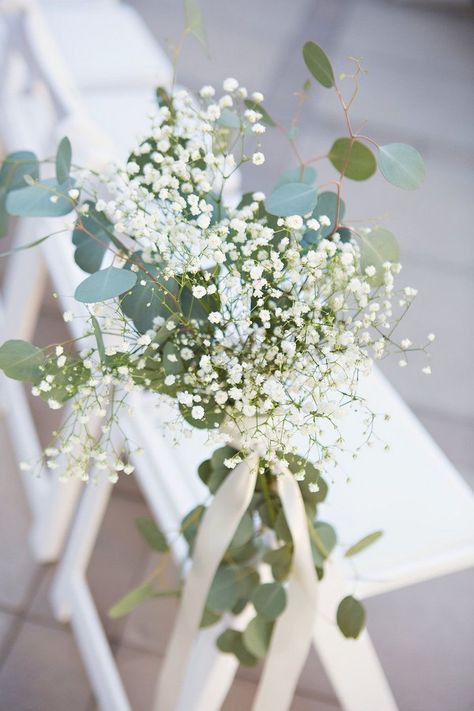 outdoor white babys breath and green wedding aisle decoration #weddings #weddingideas #weddingaisles Wedding Aisle Decorations Outdoor, Wedding Ceremony Chairs, Wedding Aisle Outdoor, Wedding Isles, Ceremony Chairs, Wedding Chair Decorations, Wedding Aisle Decorations, Eucalyptus Wedding, Ceremony Flowers