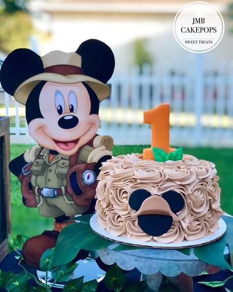 Mickey Safari Smash Cake, Mickey Mouse Safari Cake, Mickey Safari Cake, 1st Birthday Foods, Safari Theme Birthday Party, Mickey 1st Birthdays, Mickey Mouse Bday, Mickey Mouse 1st Birthday, Boys First Birthday Party Ideas