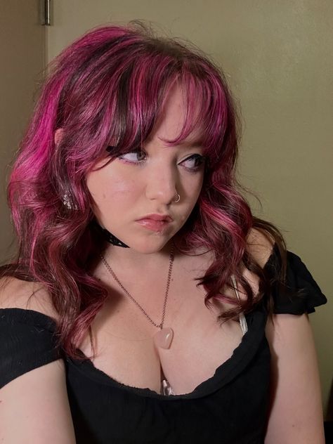 Brown Hair With Pink Tinsel, Brown Hair With Pink And Purple Highlights, Dark Pink Streaks In Brown Hair, Brown Hair With Dark Pink Highlights, Brown Hair With Pink Stripes, Pink Hair Black Highlights, Brown And Dark Pink Hair, Magenta Hair With Bangs, Dark Pink And Blonde Hair