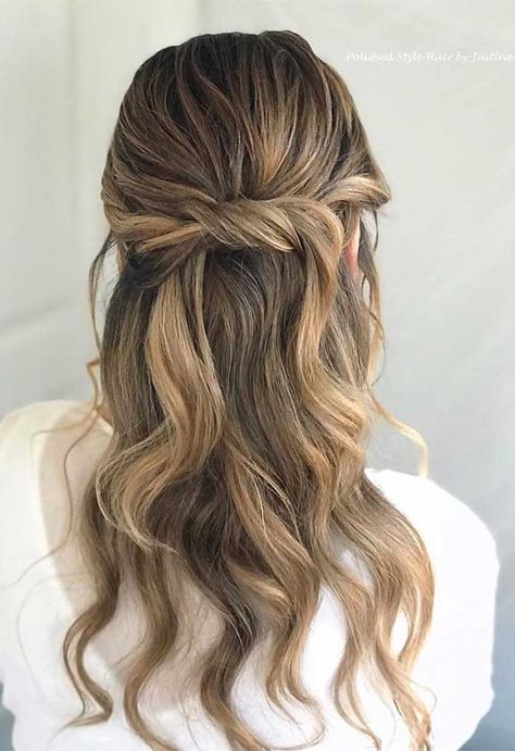 Looking for effortless chic hairstyle? Half up half down hairstyle will never go out of style.  If you wed in rustic theme half up... Half Up Hairstyles, Partial Updo, Half Up Half Down Hairstyle, Down Hairstyle, Chic Hairstyle, Half Up Half Down Hairstyles, Half Updo, Hairstyles For Medium Length Hair, Rustic Theme