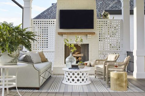 2020 Showcase House Covered Porch Two Tone Deck, Deck Color Ideas, Deck Stain Colors, Grey Deck, Patio Decks, Deck Makeover, Next Luxury, Dark Paint Colors, Deck Colors