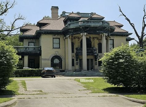 Old Mansions For Sale, Brick Street, The Big Chill, Historic Homes For Sale, Historical Homes, Old Mansions, Florida Resorts, Old Houses For Sale, Big Chill