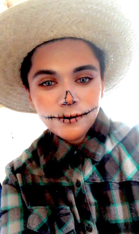 @alexrubiodraw Easy Scarecrow Makeup For Men, Scarecrow Face Paint Men, Boy Scarecrow Makeup, Male Scarecrow Makeup, Scarecrow Makeup Men, Scarecrow Makeup Tutorial, Easy Scarecrow Makeup, Makeup For Guys, Scarecrow Face Paint