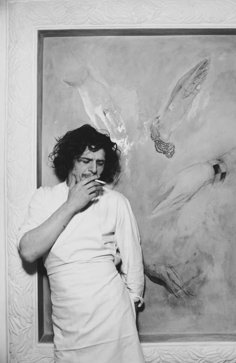 Marco Pierre White in 1988. Picture: John Stoddart/Getty Images Chef Marco Pierre White, Marco Pierre White, Restaurant Photography, Chef Inspiration, White Moon, Anthony Bourdain, White Heat, Halloween Vintage, Red Art