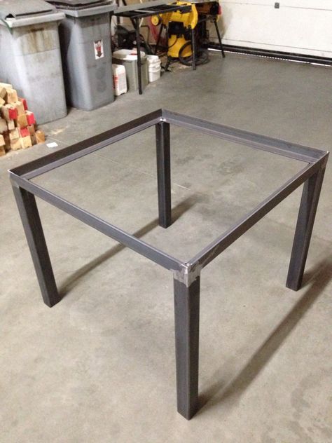 Steel Projects Welding, Welded Table, Metal And Wood Bench, Metal Table Frame, Steel Bed Design, Build Outdoor Furniture, Metal Sheet Design, Iron Furniture Design, Steel Furniture Design