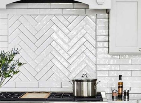 White Herringbone Backsplash Black Grout, Herringbone Wall Tile Kitchen, Beige Herringbone Backsplash, Subway Tile Kitchen Herringbone, Herringbone Subway Tile Backsplash, White Subway Tiles Kitchen Backsplash, Herringbone Wall Tile, 2nd Kitchen, Handmade Tile Backsplash