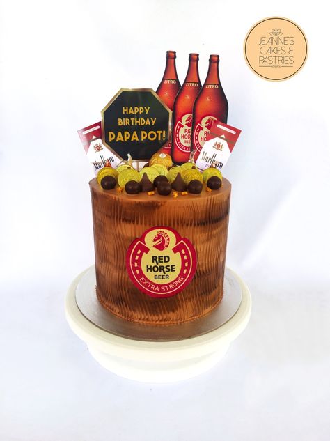 Red Horse Cake Design, Red Horse Cake, Horse Cake Design, Decorating Frosting, Horse Cake, Fathers Day Cake, Red Horse, Cake Decorating Frosting, Pastry Cake