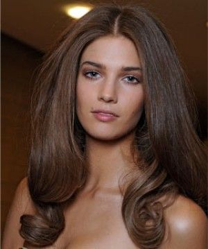 How To Get Gorgeous Hair Color From A Box Beautiful Hair Dye, Blorange Hair, Boxed Hair Color, Home Hair Color, Hair Color At Home, Box Hair Dye, Drugstore Hair Products, Bronze Hair, Colored Hair Tips