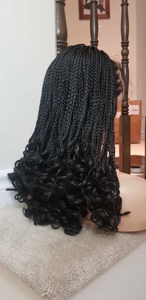 Braids For Black Women Curls At The End, Box Braid With Loose Curls, Braids For Black Women With Curls At The End, Braids With Curled Ends For Black Women, Black Hairstyles Braids With Curls, Procetive Hairstyles Black, Cute Braids With Curls At The End, Loose End Box Braids, Curled Braid Ends