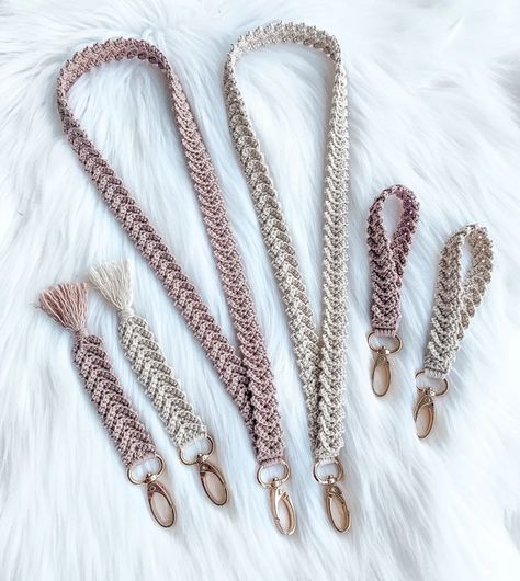 One-Skein Is All You Need! 30 Distinctive & Useful Crochet Projects Wristlet Lanyard, Crochet Lanyard, Wristlet Patterns, One Skein Crochet, Keychain Pattern, Crochet Cord, Quick Crochet Patterns, Crochet Chain, Crochet Keychain Pattern