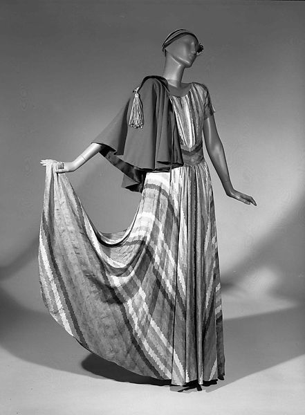 "Alimony"; "Misadventure" | Evening Ensemble | Designer: Elizabeth Hawes  Date: 1937 Culture: American Medium: silk, wool Accession Number: 2009.300.868a, b | The Met Elizabeth Hawes, 1940's Style, Formal Evening Wear, Country Fashion Women, Fabric Combinations, Costume Collection, Womens Fashion Edgy, Silk Wool, Historical Clothing