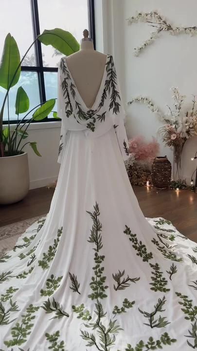 TikTok · floraandlane Enchanted Forest Wedding Dress Gowns, Sheeth Wedding Dress, Enchanted Forest Wedding Dress, Irish Wedding Dresses, Wedding Tiktok, Forest Wedding Dress, Lotr Wedding, Dark Wedding Theme, Wedding Dresses Whimsical