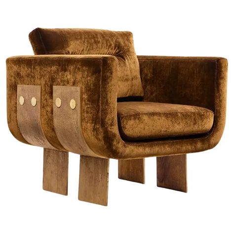 Plush Velvet Primal Statement Lounge Chair, Solid Cast Brass Legs by Egg Designs For Sale at 1stDibs Luxury Armchair, Velvet Furniture, Daybed Bedding, Brutalist Design, Interior Minimalista, Mid Century Modern Interiors, Egg Designs, Minimal Modern, Armchair Design