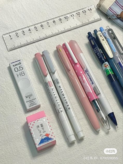 Pencil Case Essential, Muji Pens, Studying Stationary, Pretty School Supplies, Stationery Obsession, Cute Stationary School Supplies, School Bag Essentials, Cute School Stationary, Effective Study Tips