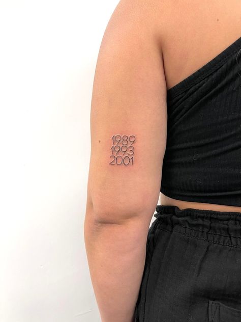 Tattoo. Fine line. 3 years. 1989 1993 2001. Back of elbow. Dates Sibling Tattoos Birth Year, Siblings Birth Year Tattoo, Sibling Birth Year Tattoo, Birth Years Tattoos, Birth Year Tattoo, Birthdate Tattoo, Year Tattoo, Date Tattoos, Sibling Tattoos