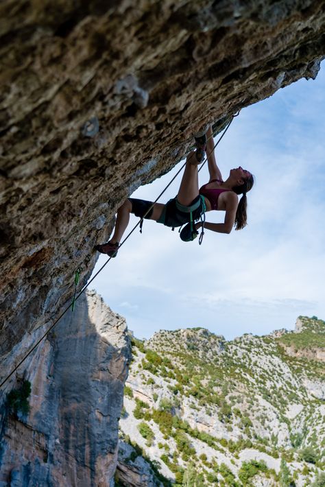 Climbing Aesthetic Rock, Aesthetic Rock Climbing, Rock Climbing Astethic, Climbing Astethic, Outdoor Climbing Aesthetic, Spelunking Aesthetic, Rock Climbing Aesthetic Outdoor, Climber Girl Aesthetic, Mountain Climbing Aesthetic