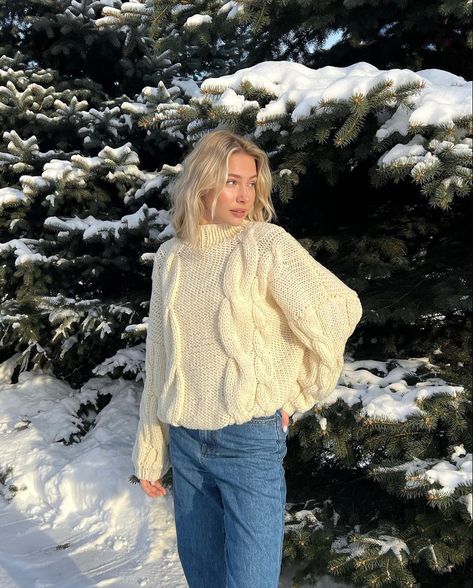 Bridget Von Ascheberg, Blonde Aesthetic, Winter Inspo, Winter Photoshoot, Cute Instagram Pictures, Insta Pictures, Winter Pictures, Ideas For Instagram Photos, Winter Aesthetic