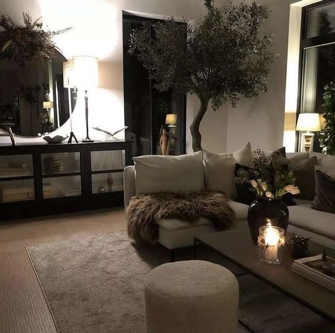 Boujee Apartment, Decorating Apartment, Apartment Decor Ideas, Luxe Living Room, Apartment Decoration, Apartment Living Room Design, Dream Apartment Decor, Future Apartment Decor, Apartment Aesthetic