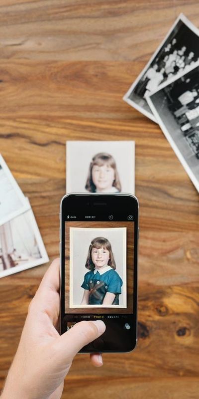 Best Way To Scan Old Photos, Art With Old Photos, How To Make Copies Of Old Photos, What To Do With Old Family Photos, What To Do With Old Photos, Old Photos Ideas, Photo Preservation, Photo Organization Storage, Meaningful Images