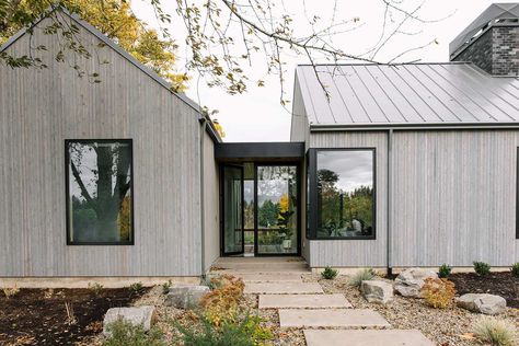 Tour this spectacular modern Scandinavian inspired house in Oregon Scandinavian Exterior, Sliding Doors Exterior, Cedar Siding, Modern Barn, Windows Exterior, Oregon Usa, Modern Scandinavian, Scandinavian Inspired, Scandinavian Home