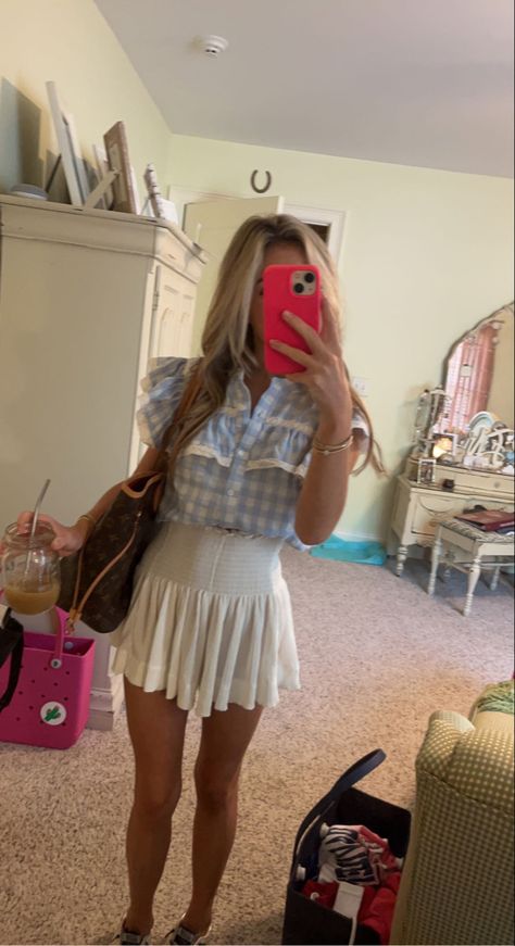 Preppy Football Game Outfit, Preppy Outfit Inspo School Casual, Preppy Game Day Outfit, Southern College Outfits, Fall Preppy Outfits Southern Prep, Txst Game Day Fits, Preppy Skirts, Preppy Casual Outfits, Dallas Outfit