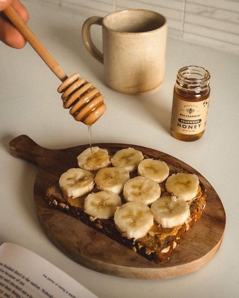 Honey Aesthetic, Honey Breakfast, Tastemade Recipes, Healthy Foodie, Think Food, Pretty Food, Food Pictures, Aesthetic Food, Yummy Drinks