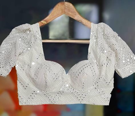 White Mirror Work Blouse, Mirror Work Blouse, Multicolor Sequins, Simple Blouse Designs, Saree Blouses, Sequin Blouse, White Mirror, Simple Blouse, Organza Saree