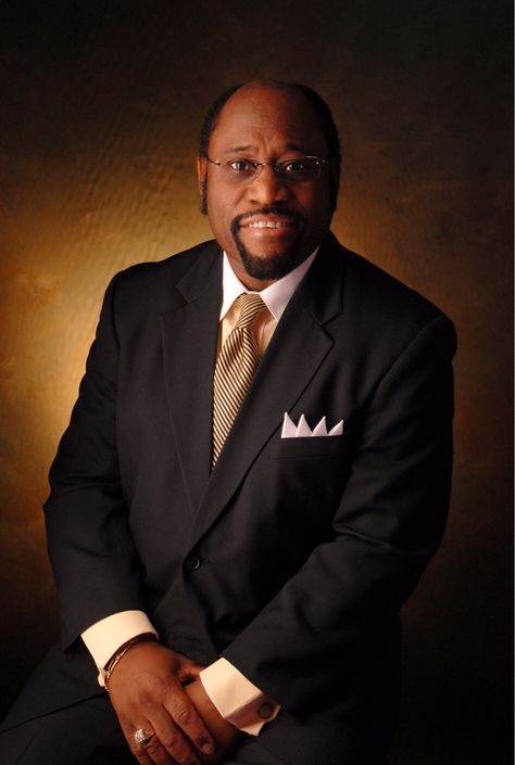 Pastor Poses, Ministry Photography, Business Poses, Dr Myles Munroe, Myles Munroe, Inspirational Leaders, Headshot Poses, Unapologetically Black, Purpose Driven Life