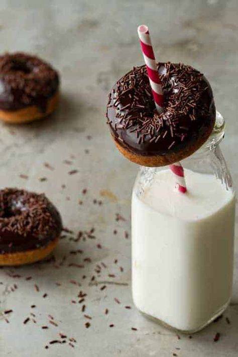 Chocolate Glazed Donuts Recipe | My Baking Addiction Chocolate Glazed Donuts Recipe, Glazed Doughnuts Recipe, Buffet Party, Glazed Donuts, Chocolate Glazed Donuts, Mini Doughnuts, Doughnut Cake, Doughnut Recipe, Chocolate Sprinkles