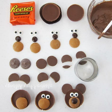 Make Reese's Cup Teddy Bears and add them to chocolate cupcakes to make adorably cute Valentine's Day treats. Chocolate Teddy Bear, Teddy Bear Cupcakes, Cupcake Videos, Bear Cupcakes, Teddy Bear Party, Reeses Cups, Teddy Bear Birthday, Bear Birthday Party, Picnic Birthday