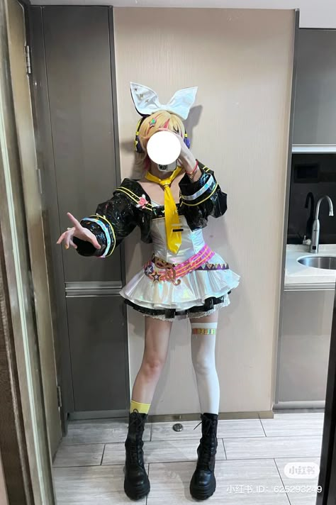 Kagamine Rin Cosplay, Kagamine Len Cosplay, Rin Muse Dash, Pjsk Cosplay, Rin Kagamine Cosplay, Vocaloid Oc, Sci Fi Outfits, Cosplay Aesthetic, Rin Cosplay