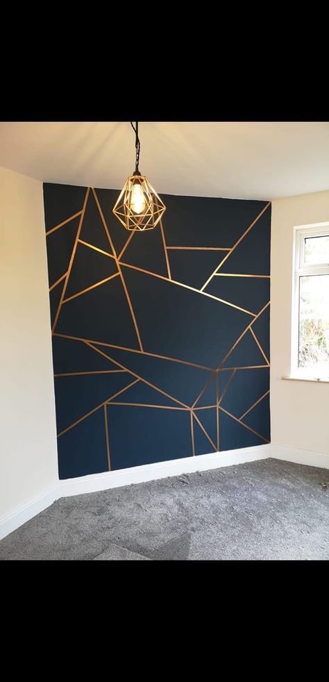 Gold Accent Wall Bedroom, Black White And Gold Bedroom, Artsy Bedroom, Gold Accent Wall, Lash Room Ideas, Future Bedroom Ideas, Diy Wall Design, Wooden Accent Wall, Accent Wall Design