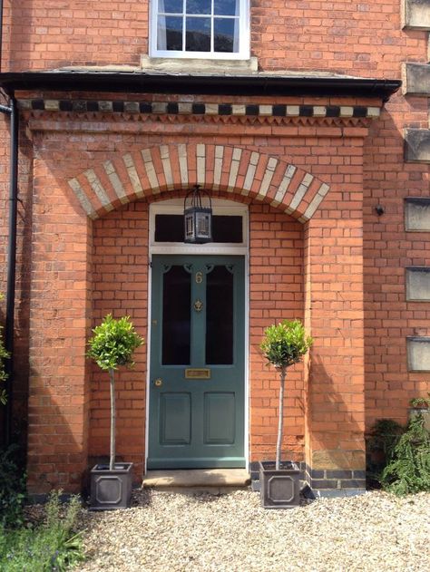 Modern Country Style: Farrow and Ball Front Doors ...And Finding Your Perfect New Home! Click through for details. Front Door Farrow And Ball, Front Door Flowers, Orange Brick Houses, Country Front Door, Front Door Plants, Flower Pot Ideas, Front Door Planters, Exterior Door Colors, Front Door Inspiration