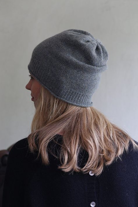 Slouchy beanie in grey, Wool winter hat, Organic winter hat, Knit grey winter hat, Unisex slouch beanie, Unisex hat, Winter apparel, Winter Apparel, Gray Winter, Head Gear, Hat Knit, Slouch Beanie, Wool Winter, Dark Grey Color, Slouchy Beanie, Crochet Beanie