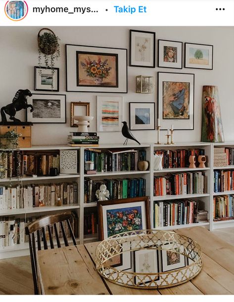 High Walls Decor, Couch With Bookcase Behind It, Basement Inspiration, Bookshelves In Living Room, Pink Living Room, Office Room Decor, Living Room Inspo, Apartment Living Room, Front Room