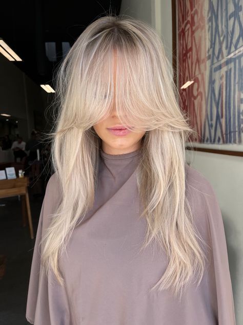 Blonde Long Bangs Round Layers, Platinum Hair Curtain Bangs, Long Hair With Curtain Bangs Blonde, Ashy Blonde Hair With Bangs, Curtain Bangs White Hair, Bright Blonde Curtain Bangs, Platinum Blonde Hair Curtain Bangs, Bleach Blonde Hair With Bangs, Long Blonde Curtain Bangs