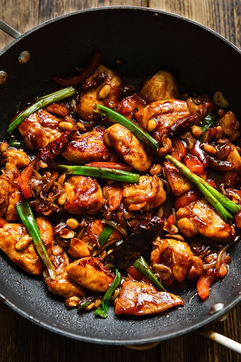 Schezuan Recipes, Stir Fry With Chicken, Szechuan Pork, Asian Chicken Dishes, Chicken Saute, Sezuan Chicken, Unusual Chicken Recipes, Doubanjiang Recipes, Shoyu Chicken