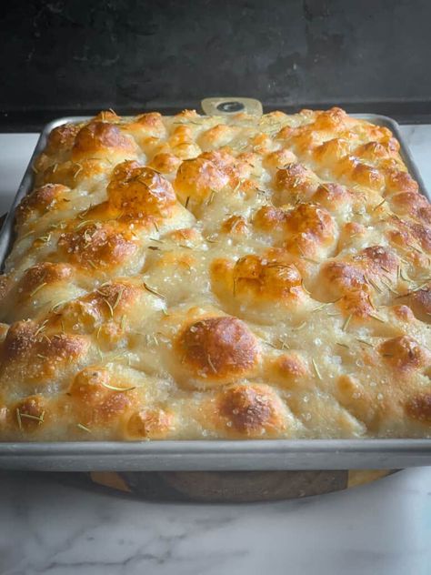 Crisp and Fluffy Sourdough Focaccia - Feeling Foodish Faccia Bread Sourdough, Cheesy Sourdough Focaccia, 8 Hour Sourdough Bread, Sourdough Recipes To Freeze, Sour Dough Discard Foccia Bread, Sourdough Faccia Bread Recipes, Fast Sourdough Recipes, Sourdough Foccacia Recipe, Sourdough Focaccia Recipe