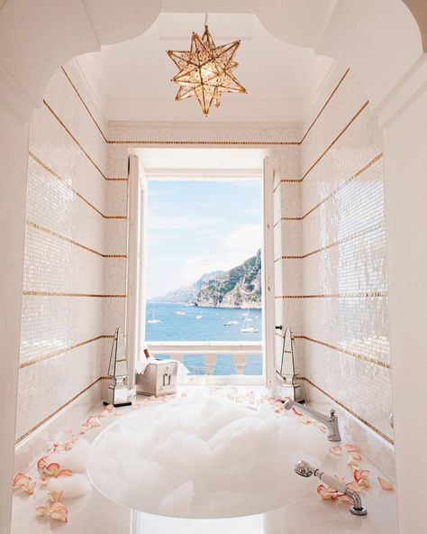 Bathroom View 😍 ~ Positano, Italy 🇮🇹 By @villatreville #bathroom #beautifulview Coast Bathroom, Dream Bathtub, Budget Home Decorating, Romantic Honeymoon, Gold Interior, Online Furniture Shopping, Italy Photo, Positano, Amalfi Coast