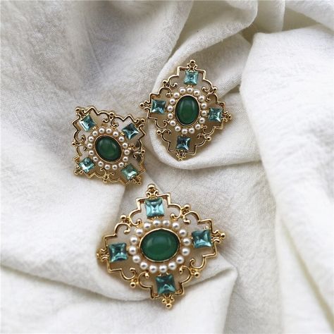 Smarter Shopping, Better Living! Aliexpress.com Set Style, Women's Jewelry Sets, Brooch Necklace, Earrings Ear, Blue Gems, Necklace Women, Emerald Gemstone, Elegant Jewelry, Ear Studs