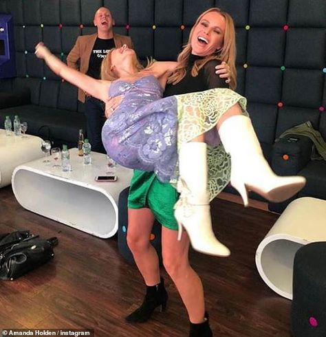 Spinning Around! Amanda Holden struggled to lift Kylie Minogue as she playfully span her a... Ivy Chelsea Garden, The Ivy Chelsea, Britain's Got Talent Judges, Chelsea Garden, Britain Got Talent, Amanda Holden, Instagram Snap, Lift And Carry, Kylie Minogue