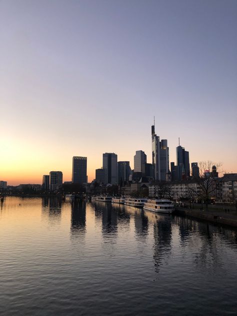 Presenting you thr wonderful Frankfurt skyline. the one and only in Germany. Frankfurt City, Frankfurt Skyline, The One And Only, One And Only, Instagram Story, Vision Board, The One, Bridge, Germany