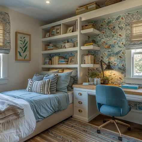 Classroom Bedroom Ideas, Home Office Diy Desk, Rancho Bedroom, Small Kid Room Ideas, Small Master Room Ideas, Small Box Room Ideas, Bedroom Built In Shelves, Built In Desk Ideas, Craft Guest Room