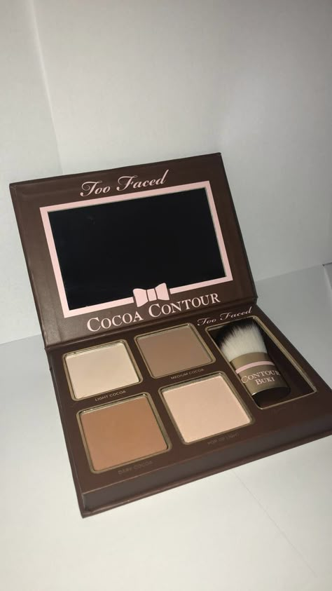 Too Faced Contour Palette, Too Faced Contour, Makeup Tut, Fancy Makeup, Makeup Needs, Makeup Obsession, Makeup Items, Makeup Essentials, Pretty Makeup