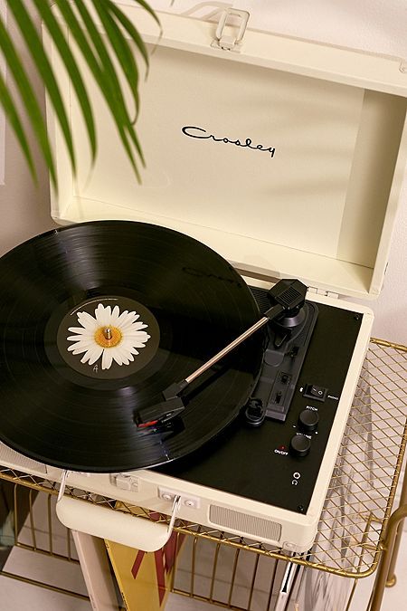 Audio Wallpaper, Record Player Aesthetic, Crosley Cruiser, Penyimpanan Makeup, Vinyl Aesthetic, Vinyl Record Player, Vinyl Record Art, Record Art, 背景 シンプル