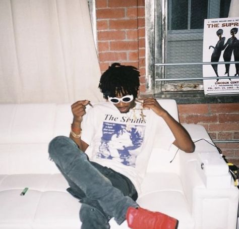 Carti Pfp, Swag Pics, One Piece Wallpaper Iphone, Black Men Street Fashion, Men Street Fashion, Streetwear Men Outfits, Baddie Outfits Casual, Baddie Outfits, Kurt Cobain