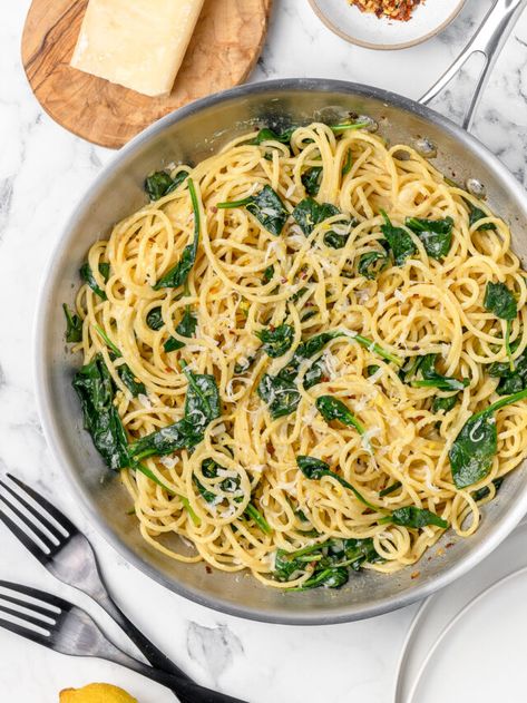 Lemon And Spinach Pasta, Lemon Spinach Pasta, Lemon Broccoli Pasta, Entirely Elizabeth, Lemon Spinach, Lemon Shrimp Pasta, Dinner Spaghetti, Spinach Pasta Recipes, Lemon Shrimp